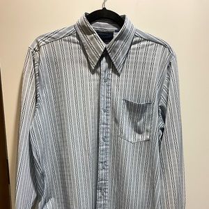 Vintage polyester light indigo blue dress shirt  size medium